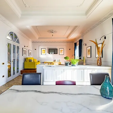 Lejlighed Elite Art Palace By Napoliapartments